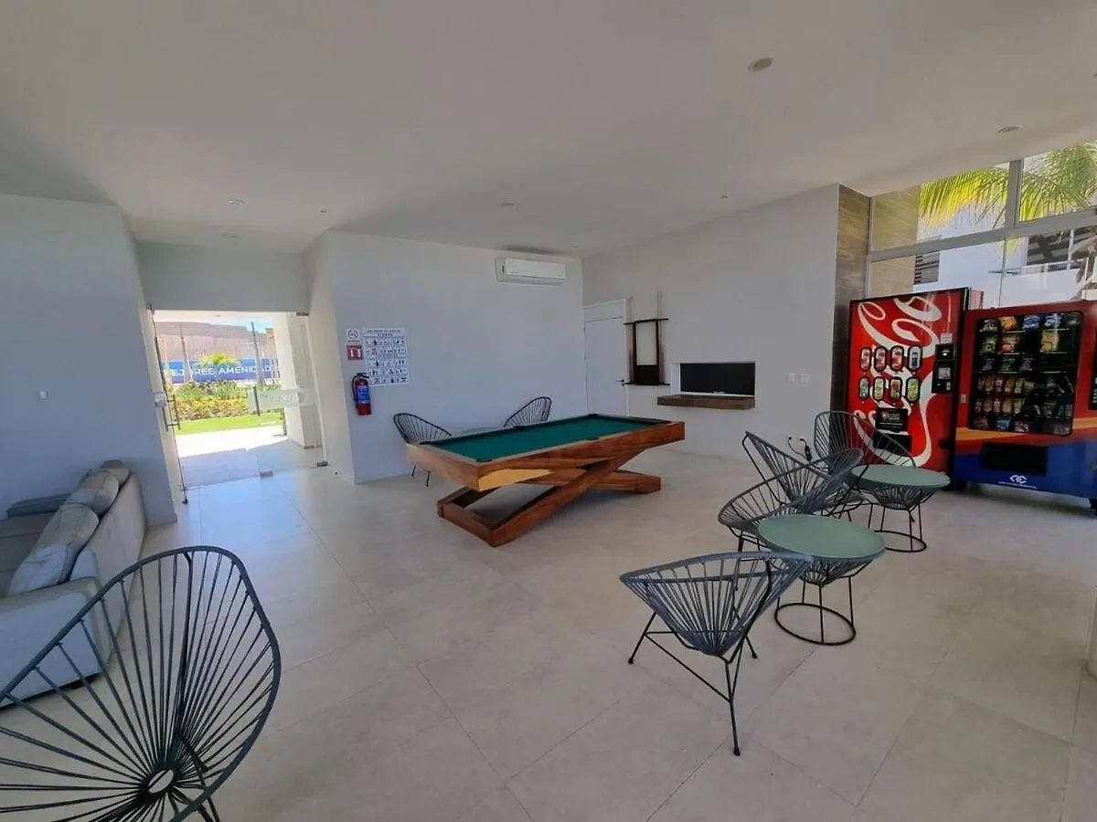 דירות Departamento En מזטלן